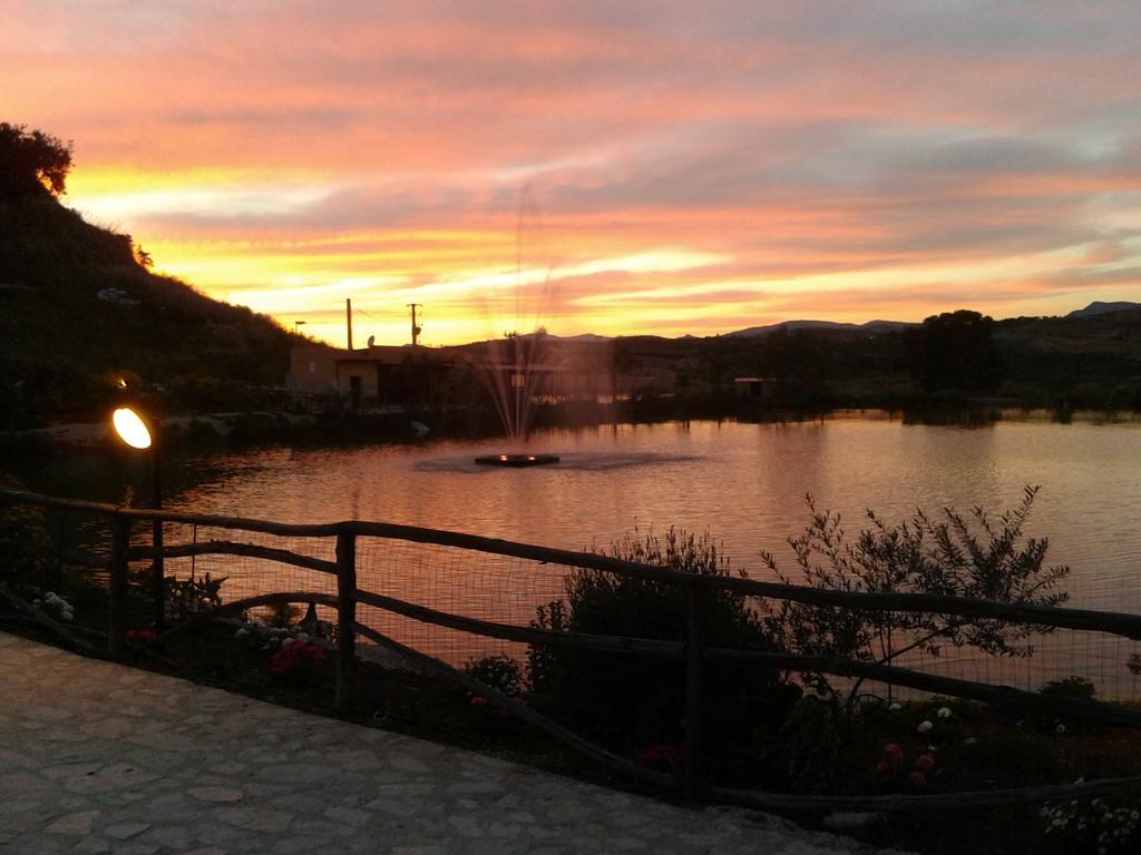 Ciuci'S Manor Villa Aragona ภายนอก รูปภาพ